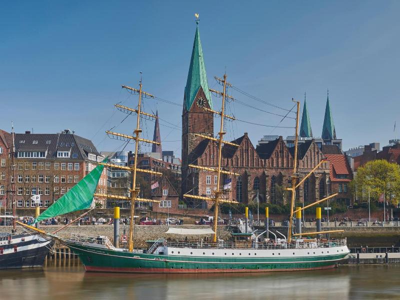 Alexander Von Humboldt Das Schiff image
