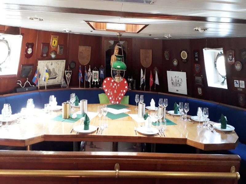 Alexander Von Humboldt Das Schiff image