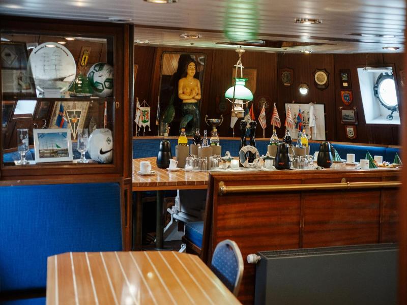 Alexander Von Humboldt Das Schiff image