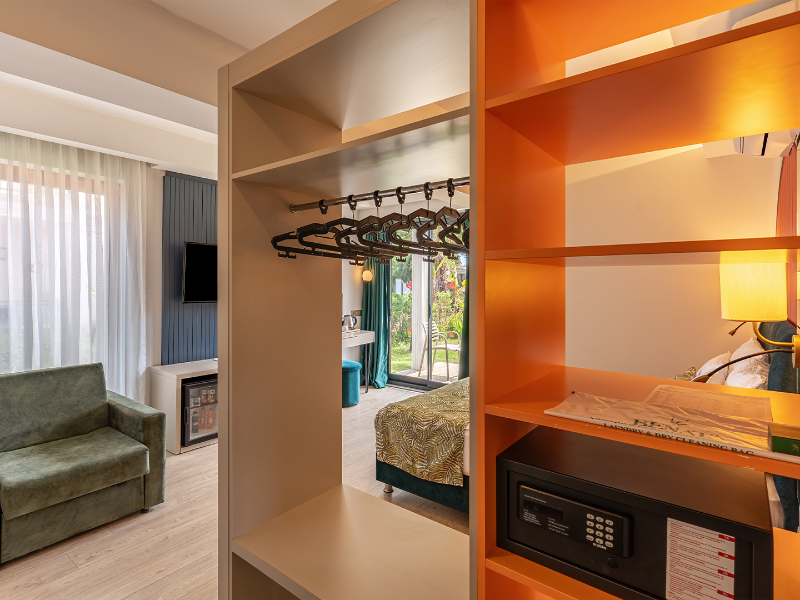 La Benata Beach Hotel image