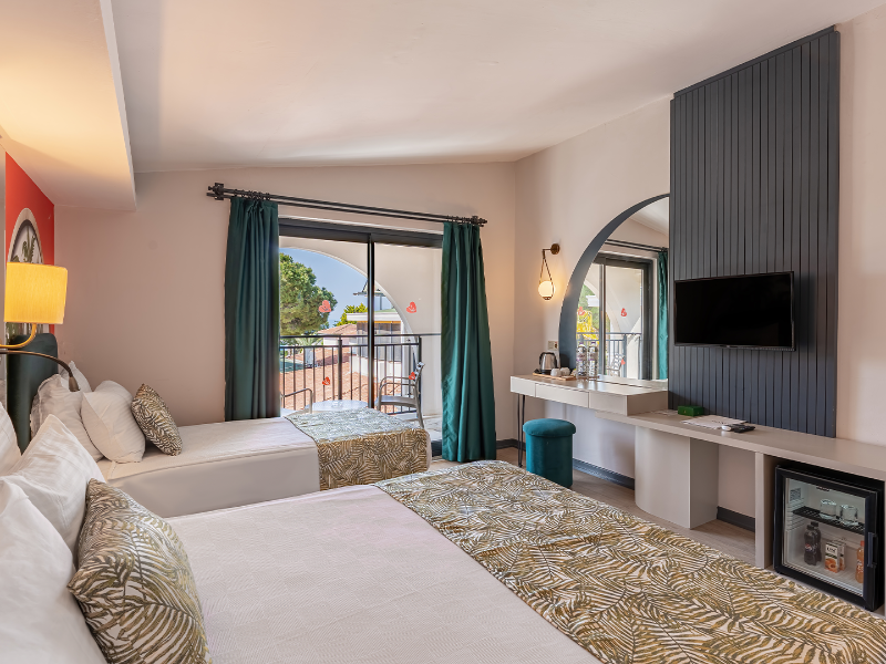 La Benata Beach Hotel image