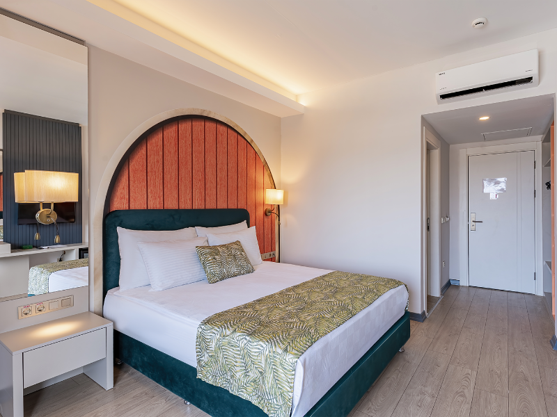 La Benata Beach Hotel image