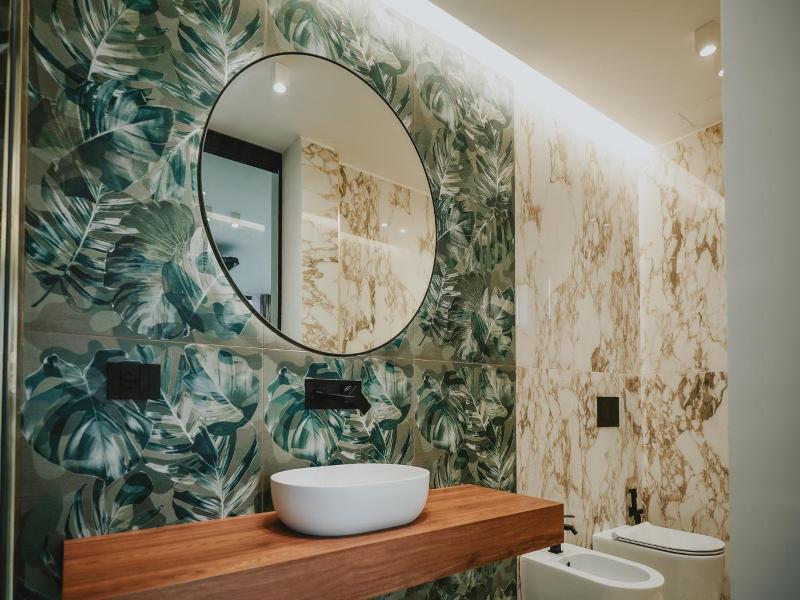 Poetica Boutique Sky Hotel image