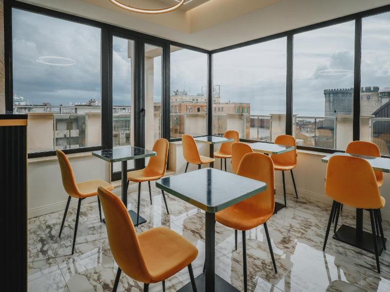 Poetica Boutique Sky Hotel image