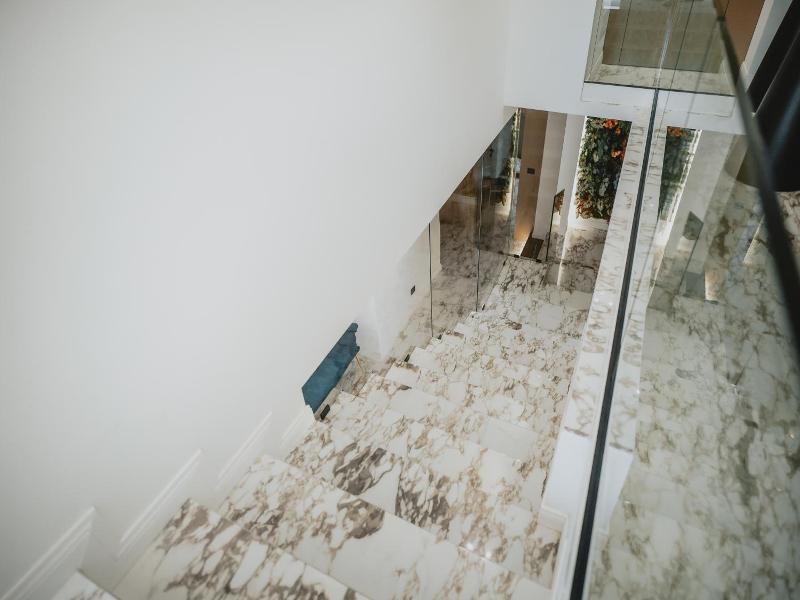 Poetica Boutique Sky Hotel image