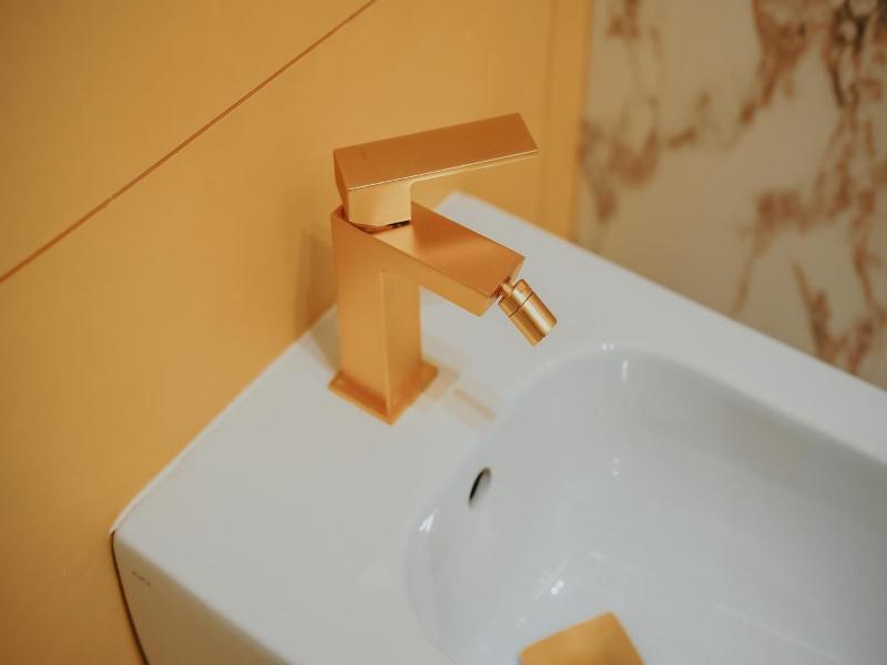 Poetica Boutique Sky Hotel image