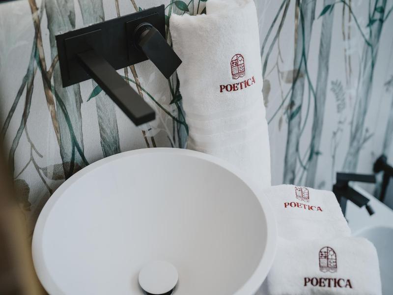 Poetica Boutique Sky Hotel image