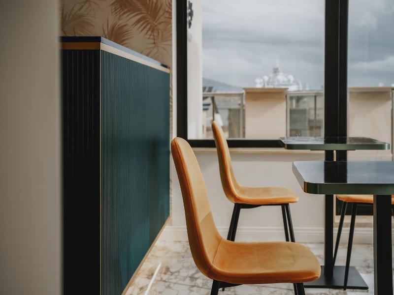 Poetica Boutique Sky Hotel image