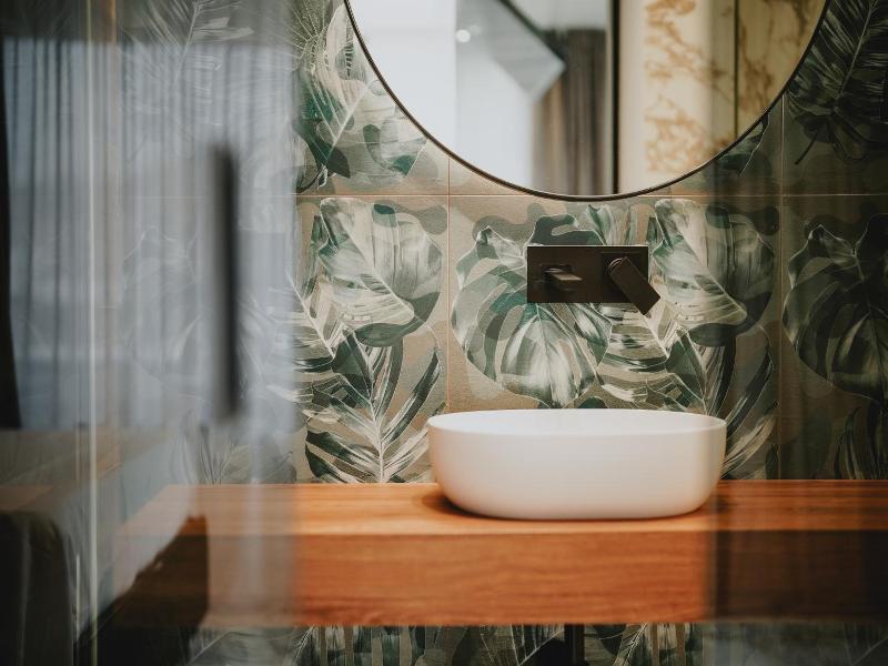 Poetica Boutique Sky Hotel image