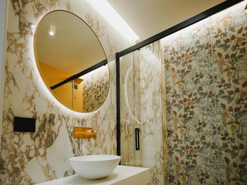 Poetica Boutique Sky Hotel image