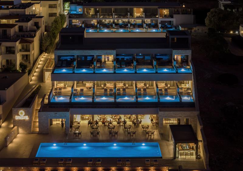 Castello Boutique Suites By The Sea image