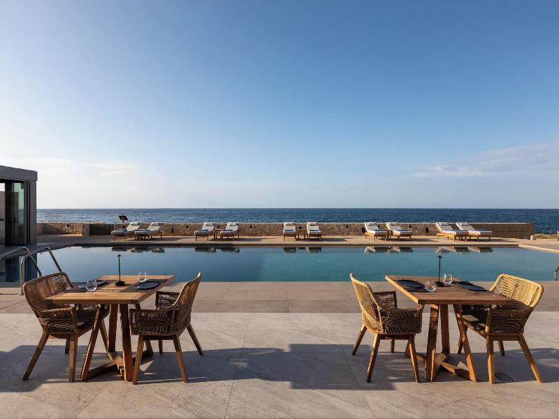 Castello Boutique Suites By The Sea image