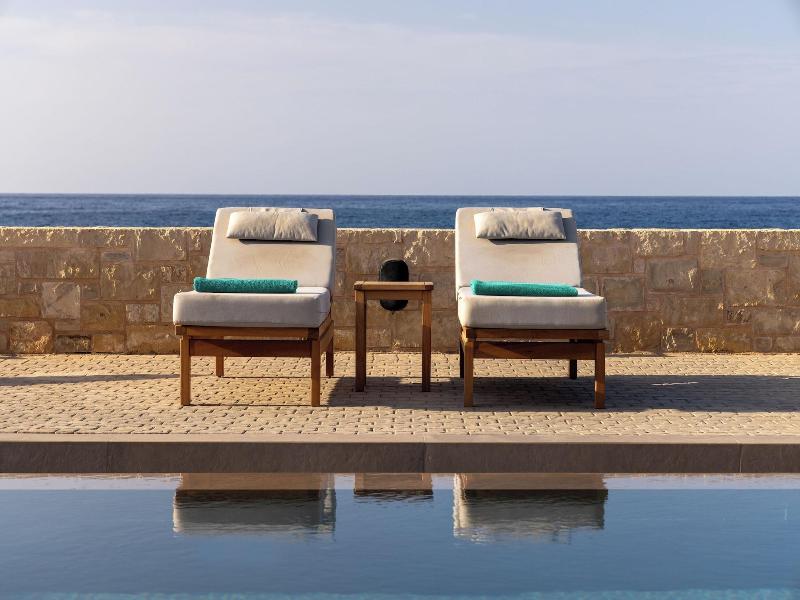 Castello Boutique Suites By The Sea image