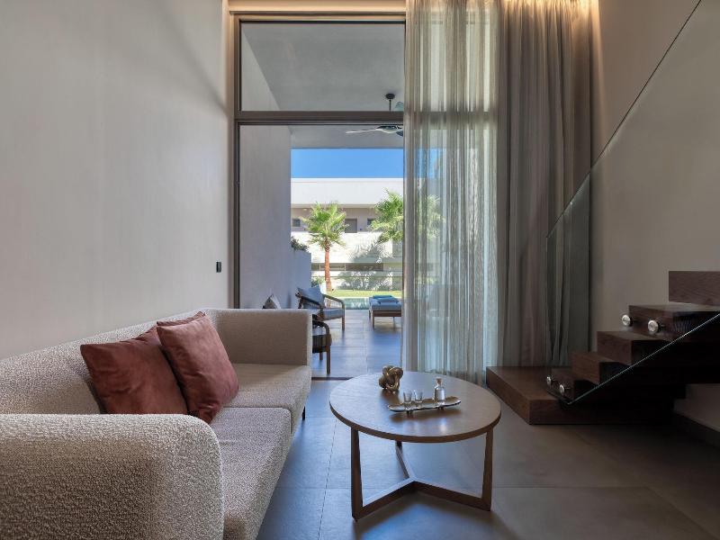 Castello Boutique Suites By The Sea image