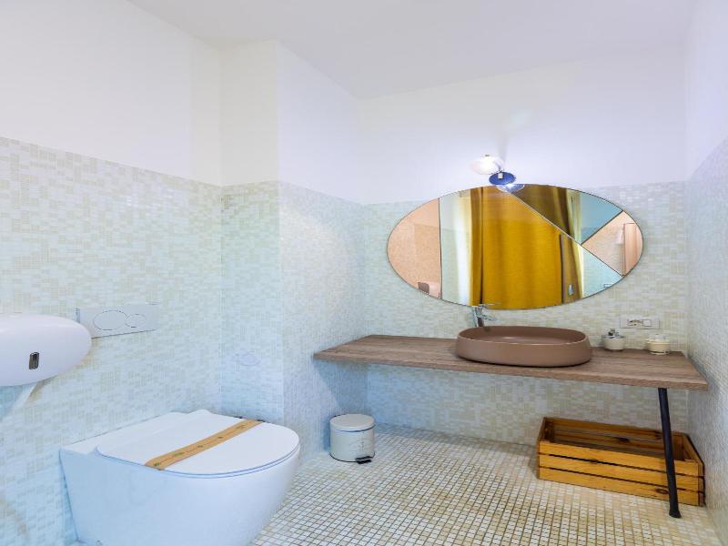 Baby Hotel image