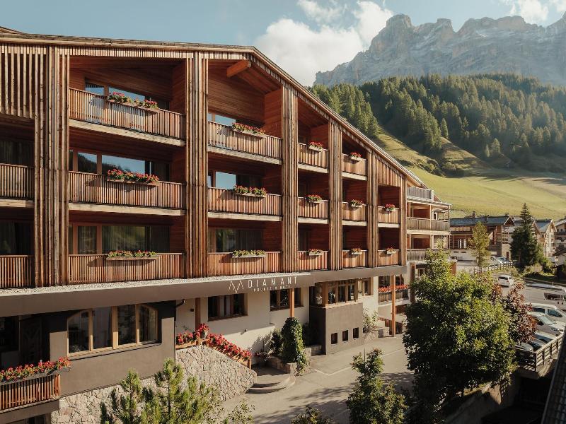 Hotel Diamant image