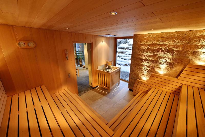 Hotel Diamant image