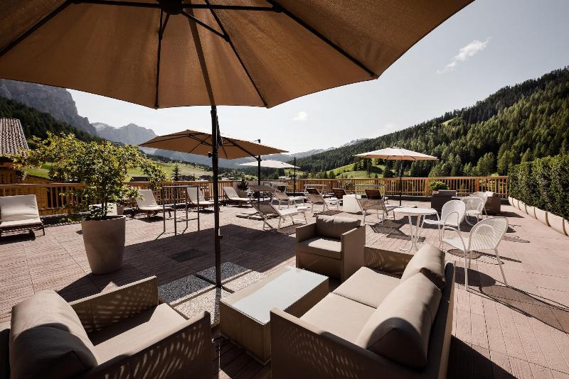 Hotel Diamant image