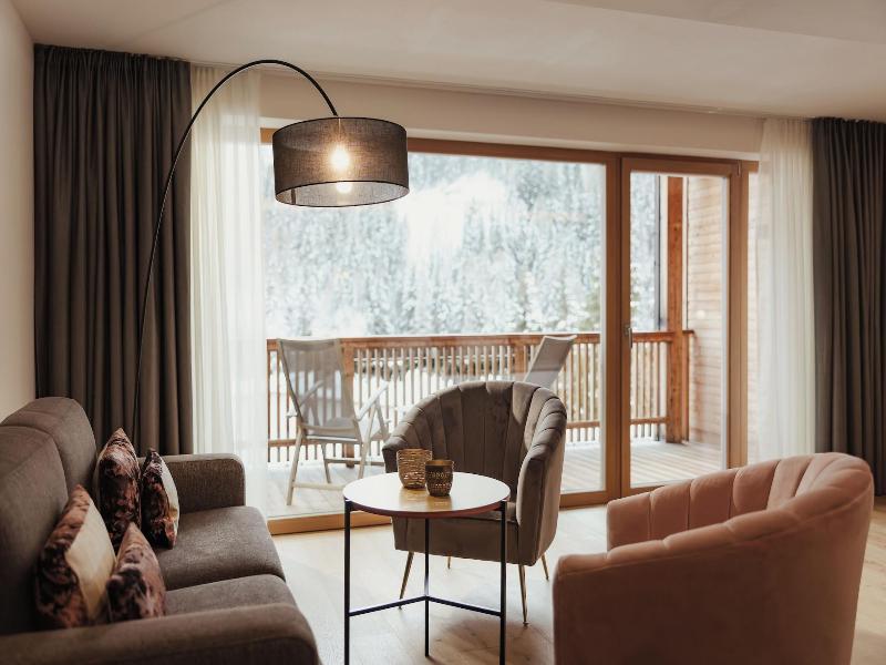 Hotel Diamant image