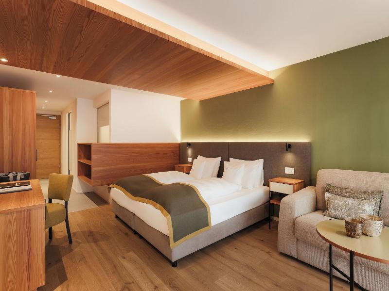 Hotel Diamant image