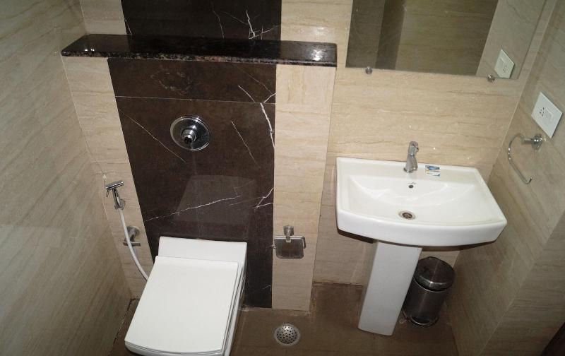Phoenix Hotel image