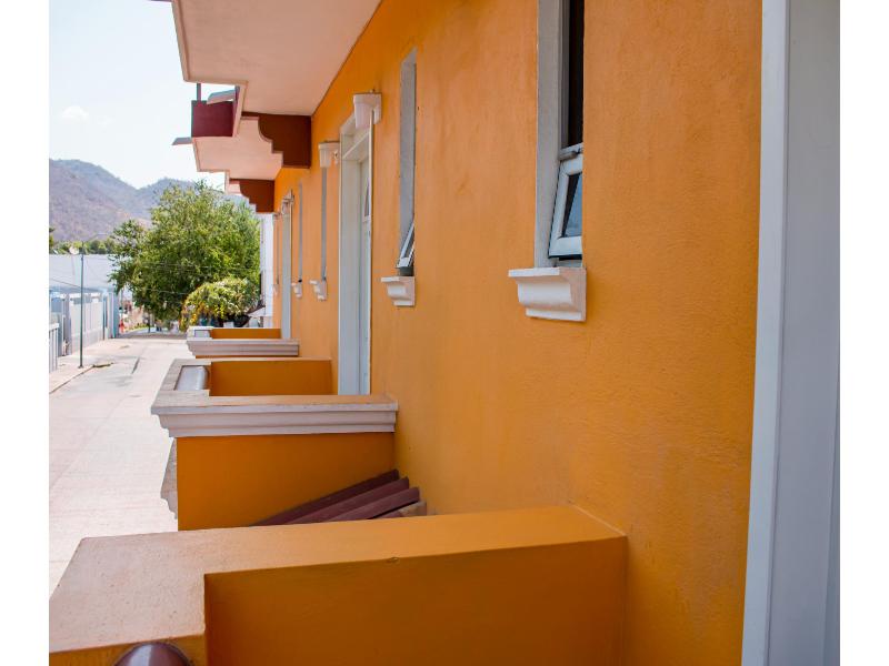 OYO Hotel La Playa image