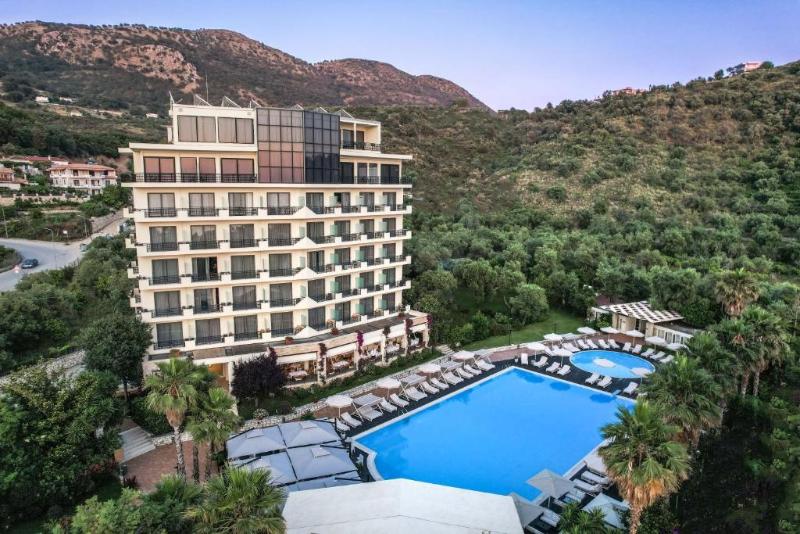 Rapos Resort Hotel image