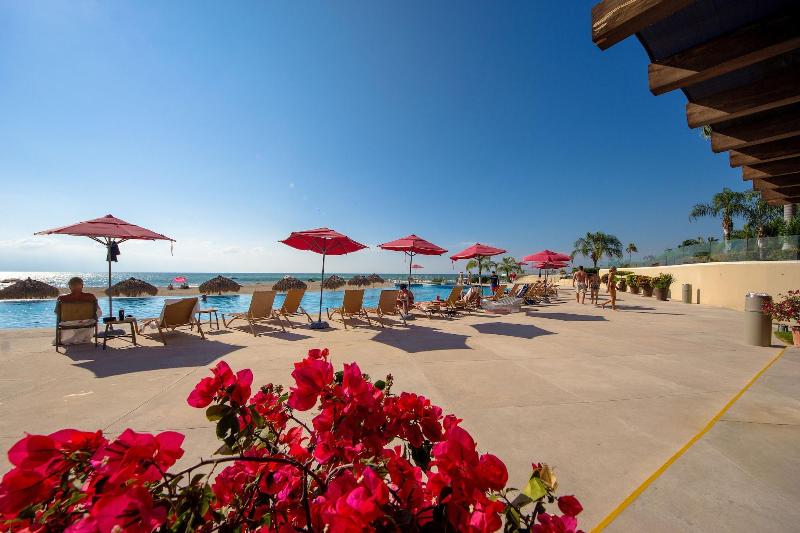 Grand Venetian Condominium image