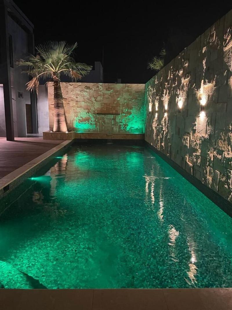 Rivi Grand Hotel image