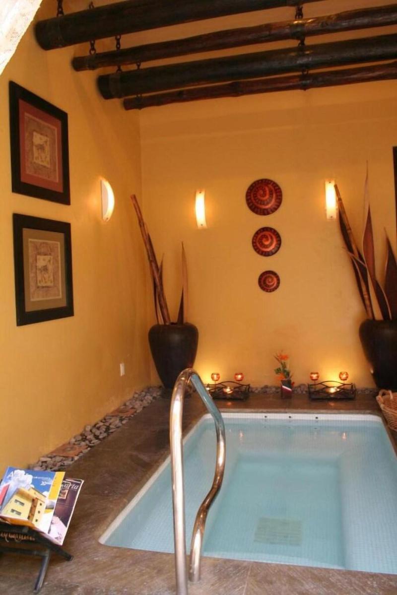 La Casa De Los Patios Hotel Spa image