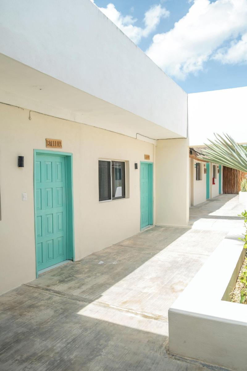 Hotel Pelicano — general view