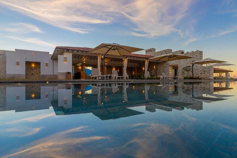 Hotel Vina Cola Parvada By Lumina image