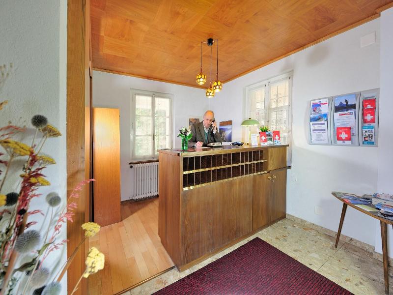 Hotel Alphubel image