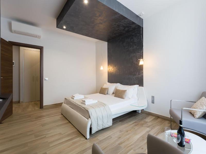 Aparthotel Durini image