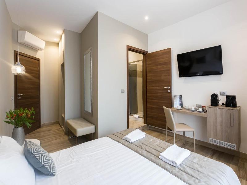 Aparthotel Durini image