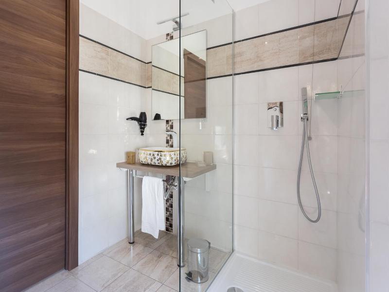 Aparthotel Durini image