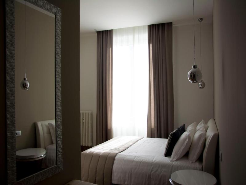 Aparthotel Durini image