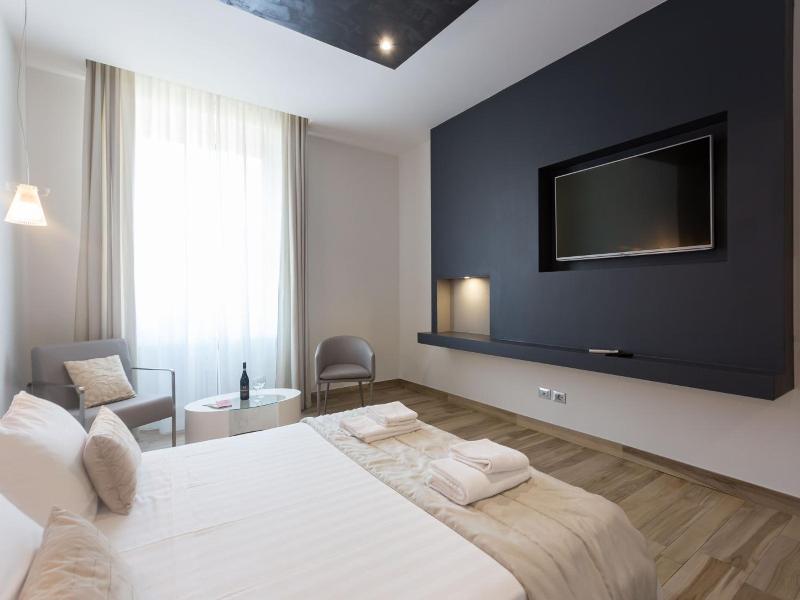 Aparthotel Durini image