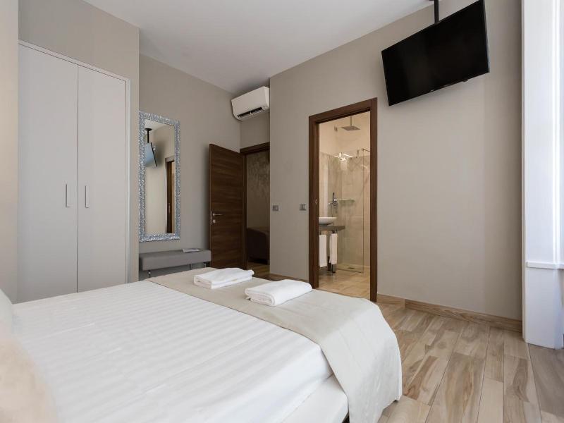Aparthotel Durini image