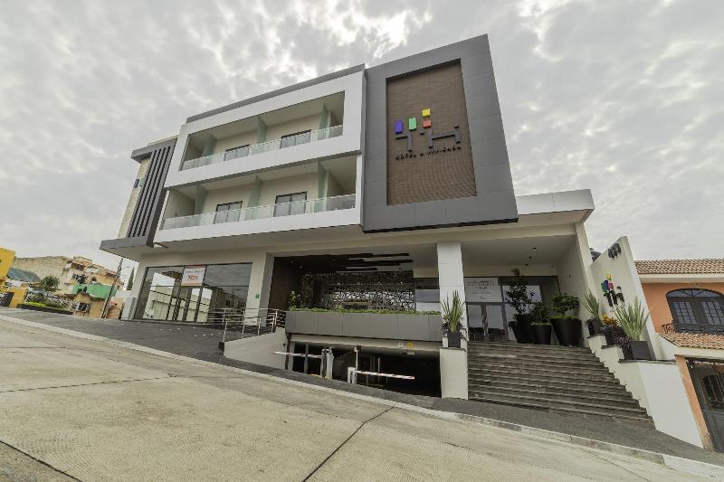 Th Hotel Vivienda image