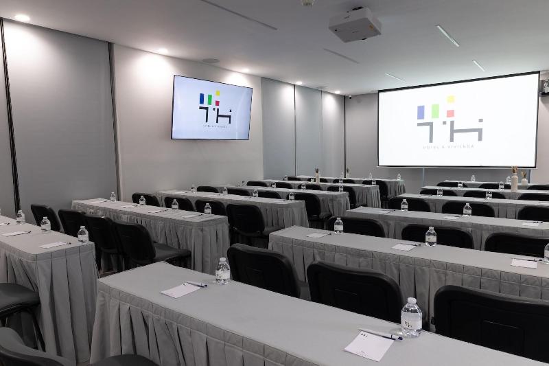 Th Hotel Vivienda image