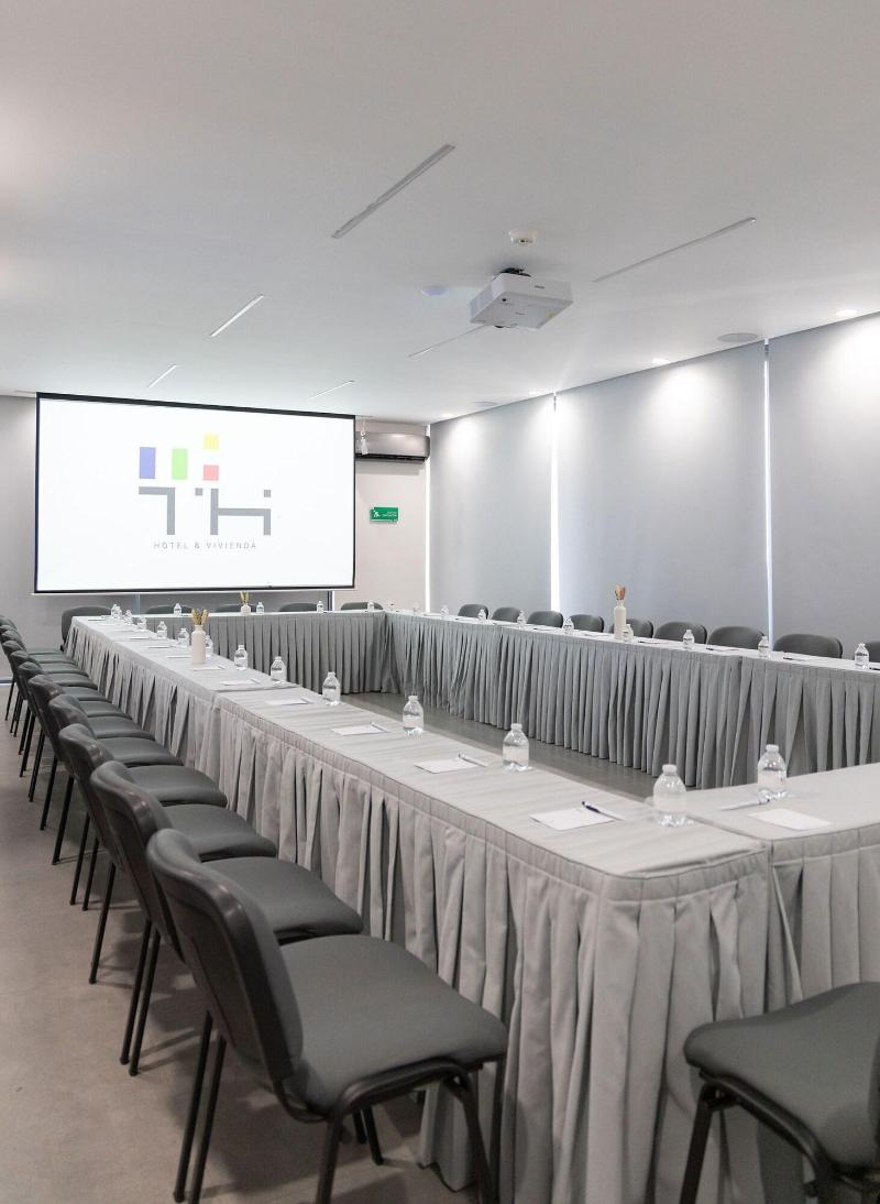 Th Hotel Vivienda image