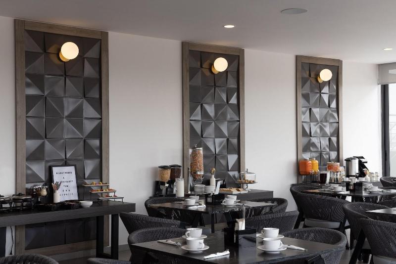 Th Hotel Vivienda image