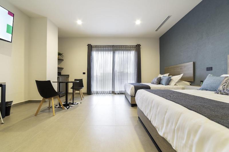 Th Hotel Vivienda image