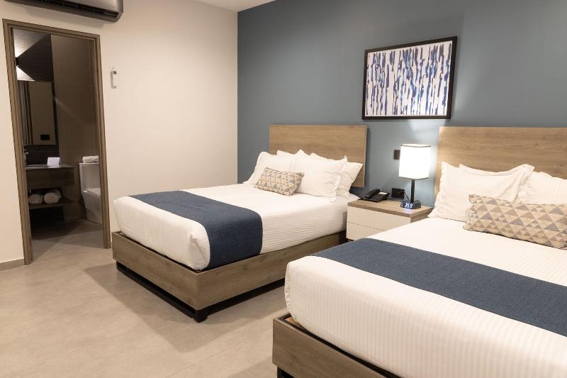 Th Hotel Vivienda image