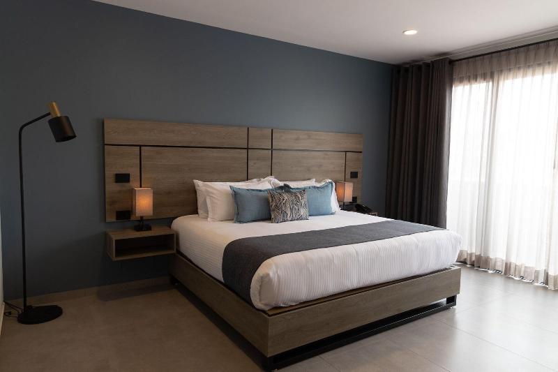 Th Hotel Vivienda image
