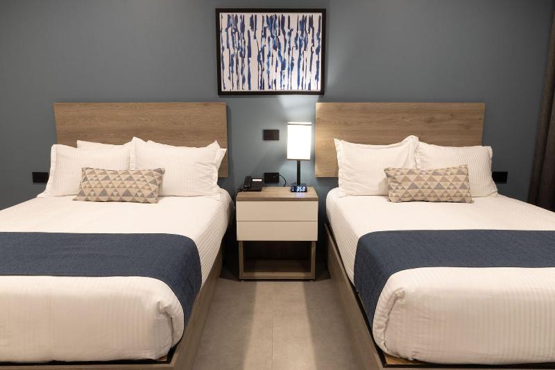 Th Hotel Vivienda image