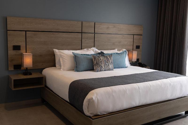 Th Hotel Vivienda image