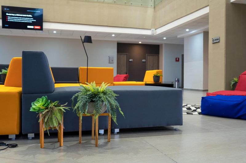 Th Hotel Vivienda image
