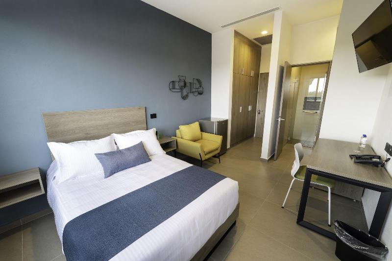 Th Hotel Vivienda image